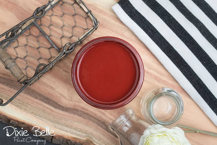 Dixie Belle paint Rustic Red